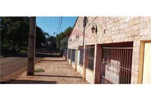 Casa en venta - barrio kaaguy rory — foto 2