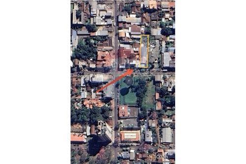 Terreno en venta en el centro de Encarnacion