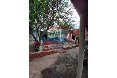 en Venta casa con salones comerciales, foto 5