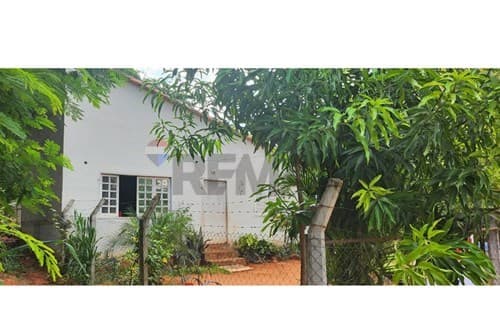 ¡Casa Moderna en Luque: Tu Hogar Ideal!
