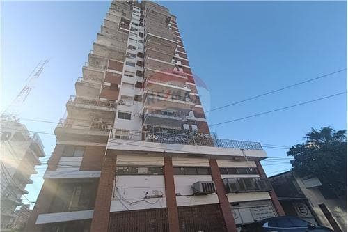 - Dpto en el Edificio Esmeralda - PISO 8 — foto 4