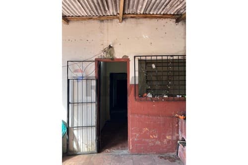 Terreno con casa a refaccionar o demoler, foto 5