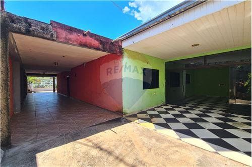 Amplia casa en salto del guaira, canindeyu — foto 3