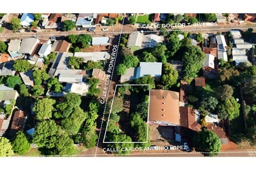 Terreno en esquina frente al colegio bertoni — foto 4
