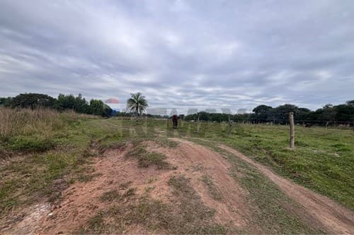 Terreno de 1.785 m2 zona liceo acosta ñu — foto 4