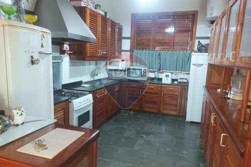 Casa moderna en Ybaroty, Villarrica — foto 2