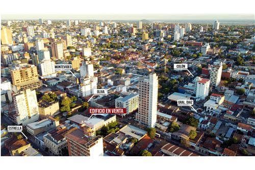 Edificio de Oficinas con Renta en el Centro — foto 2