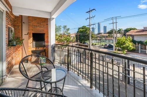 Vendo departamento en barrio mburucuya