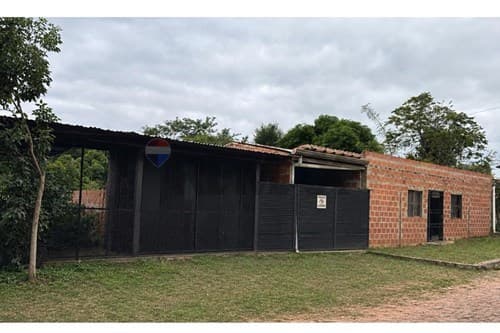 Encantadora Casa en Venta: Tu Hogar en Areguá — foto 3