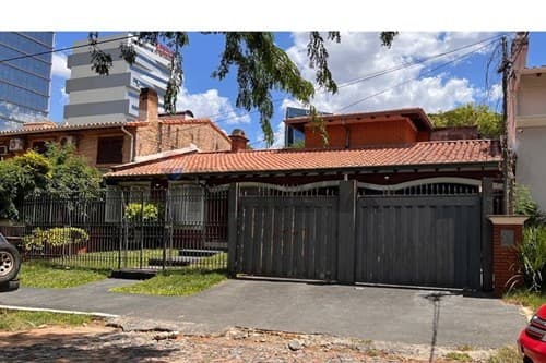Exclusivo terreno en Las Lomas