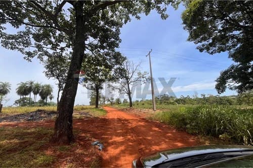 Amplio terreno de 982m² en don bosco
