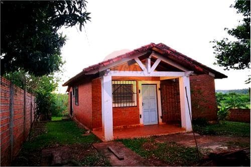 Vendo casa en el barrio arroyo pora