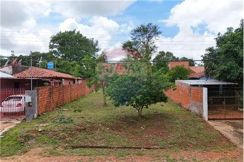 Terreno sobre empedrado - miraflores - San Lorenzo — foto 1