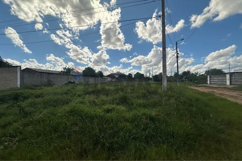 En venta terreno en San Lorenzo - bº ñu porá