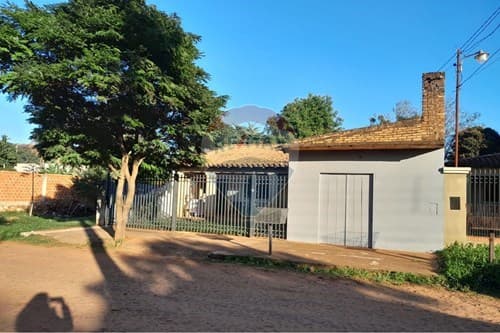 Casa con local comercial en venta – Capiatá — foto 1