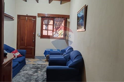 En venta amplia vivienda en loma merlo Luque — foto 4