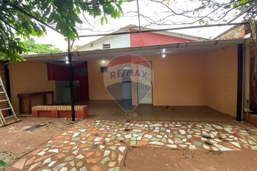 ¡Casa Espaciosa en Hernandarias - Inversión Ideal! — foto 3