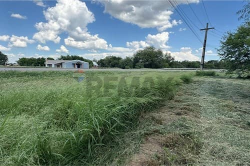 Terreno Comercial en Venta — foto 2