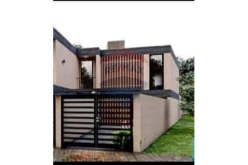 Duplex en pozo de 3 dormit. En zarate isla - Luque — foto 3