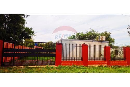 En Venta Terreno con 11 módulos tipo departamentos