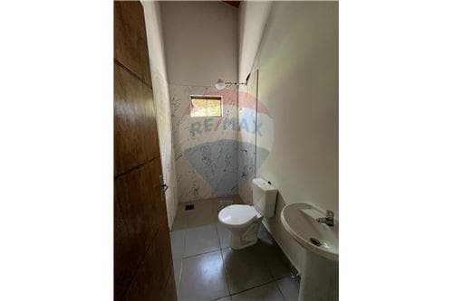 "Dream Home Awaiting in Serene Itauguá!" — foto 4