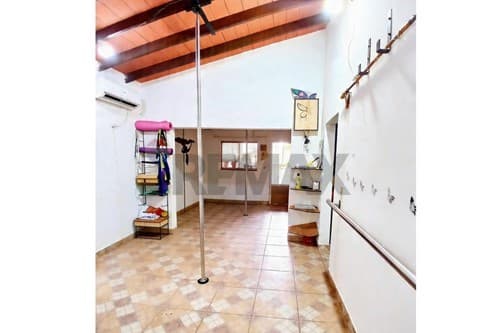 Casa a mts. De santa teresa — foto 3
