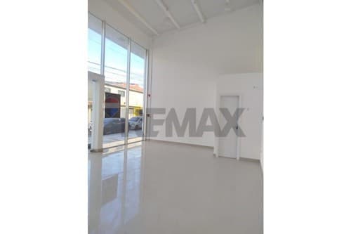 Salones Comerciales a Estrenar!! — foto 4