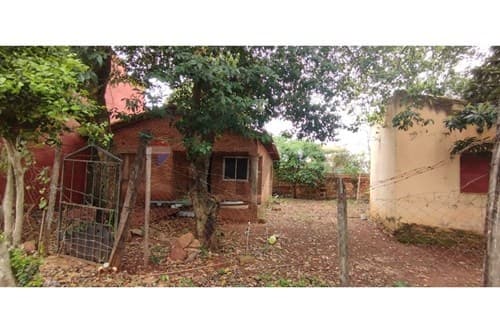 Vendo propiedad a refaccionar en laurelty