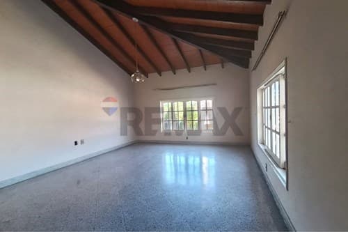 Casa / oficina en alquiler - barrio obrero — foto 2