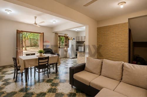 Casa 2 plantas en venta en Ñemby-Zona Coca Cola, foto 2