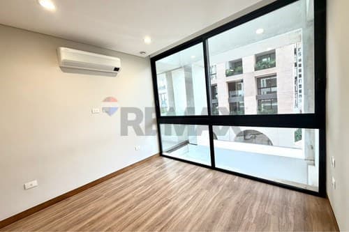 Vendo departamento de 2 habitaciones en distrito