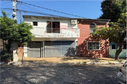 Hermosa casa en venta Zona Sajonia✅