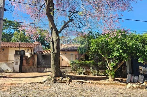Casa de 420 m2 | 3 Dormitorios | Bo. San Vicente — foto 2