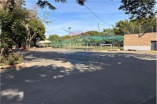 Salon comercial 150 mts2 Luque — foto 3