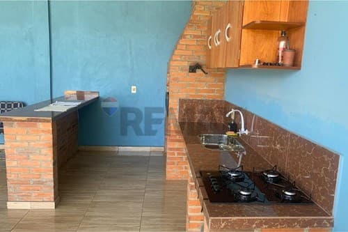 Casa en Alquiler – Km 12 Acaray — foto 4