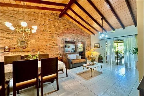 En venta hermosa casa de una sola planta Luque — foto 3
