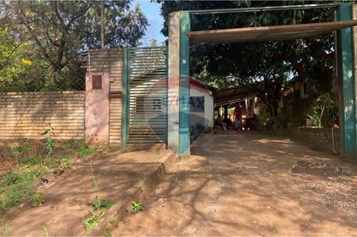 Terreno con casa a remodelar o demoler en km 9, foto 4