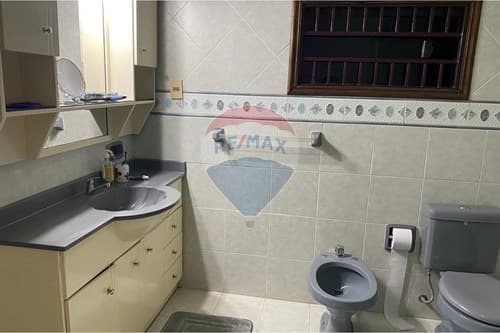 casa premium en Fdo de la Mora- Zona Sur — foto 4