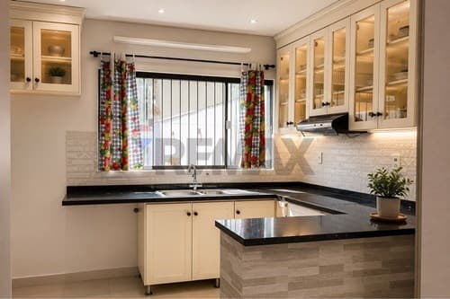 2 duplex al precio de 1 con renta activa — foto 1