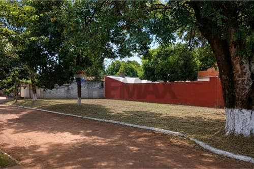Terreno en Luque: Inversión Estratégica