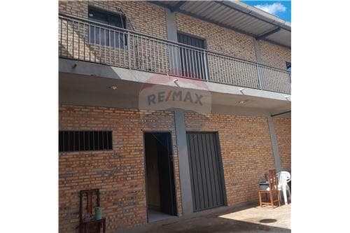 Vendo Complejo Comercial