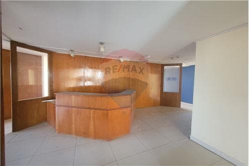 Edificio de 380 m2 en el edif. Planeta 1 — foto 4