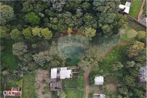Amplia propiedad en venta - barrio fatima — foto 2