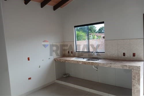 Amplia casa a estrenar en Capiatá ruta 2.‼️, foto 4