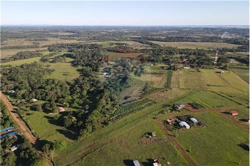 En Venta Terreno de 1/2 Ha. en Cptán Miranda — foto 4