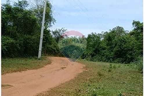 En venta Terreno 9.7 Ha. en TOBATI — foto 4