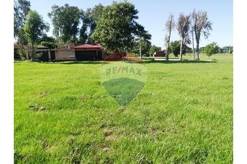 Vendo Terreno en Ypane - Barrio Pilar Del Este