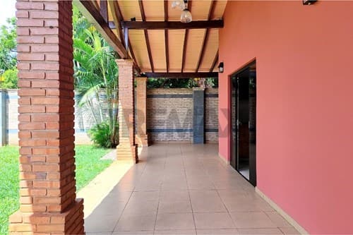 Casa en venta San Lorenzo Barrio Mariángela — foto 2
