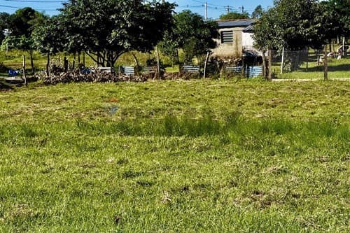 Terreno en Venta en Pedrozo: Ideal para Invertir — foto 3
