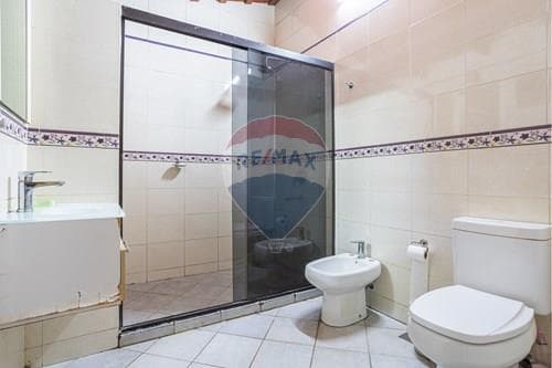 Casa en planta baja zona sajonia — foto 2